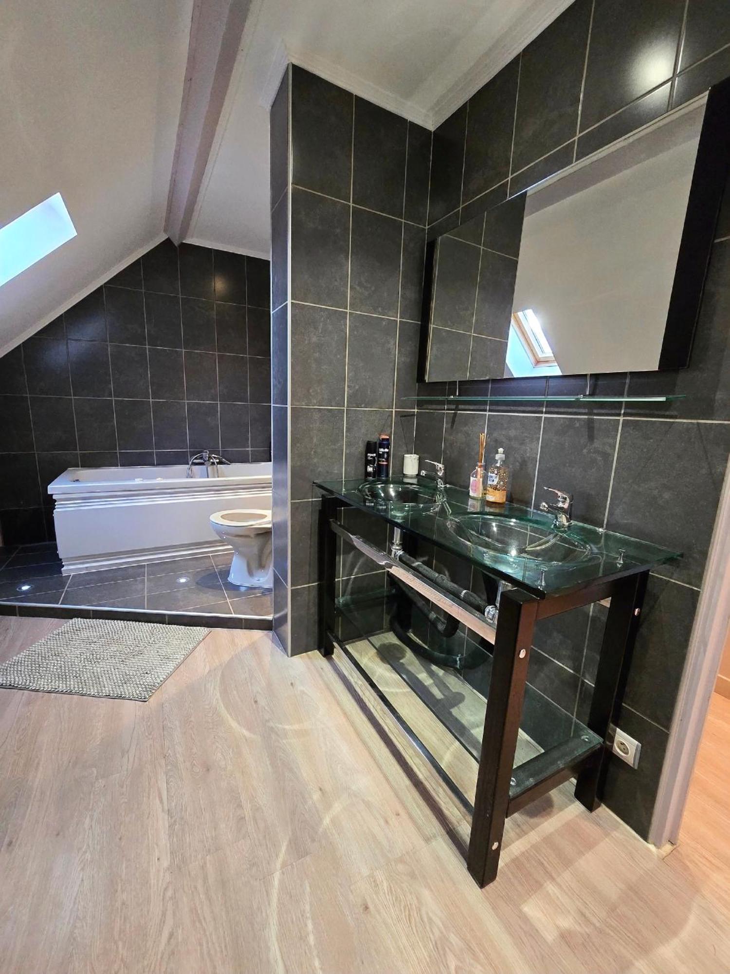 Chambre Privee A 10Min De Roissy Cdg, Au Calme, Parking Gratuit Ле Мени-Амело Екстериор снимка